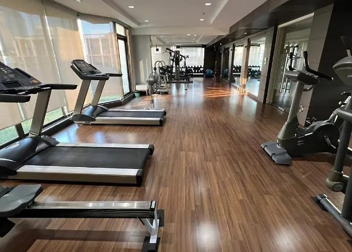 Spacious 2 King Beds, Balcony With View, Near Nana Bts *
